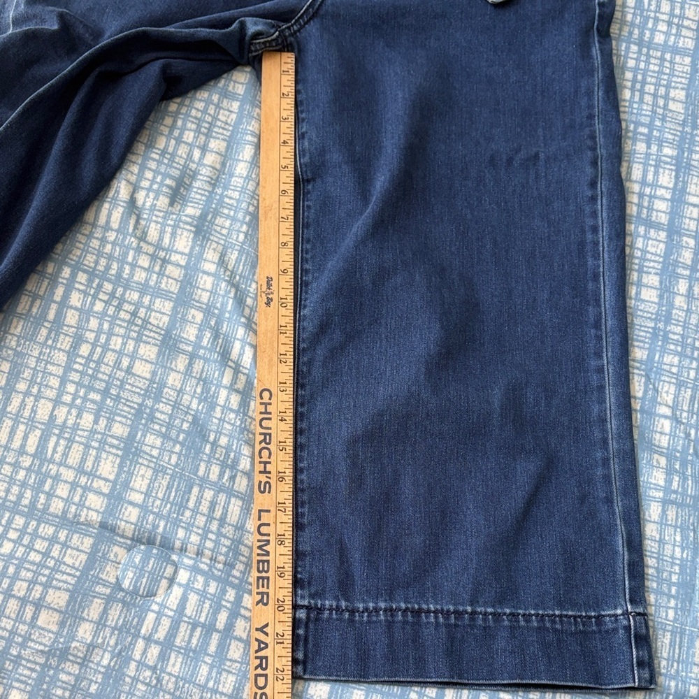 Universal Thread Indigo Denim Belted Wide Leg High Rise Cropped Jeans - Picture 11 of 14